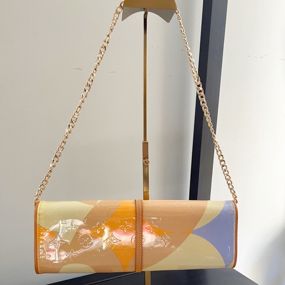 Authentic Louis Vuitton Monogram Vernis Fleurs Pochette (Rare color palette!) - Picture 3 of 13